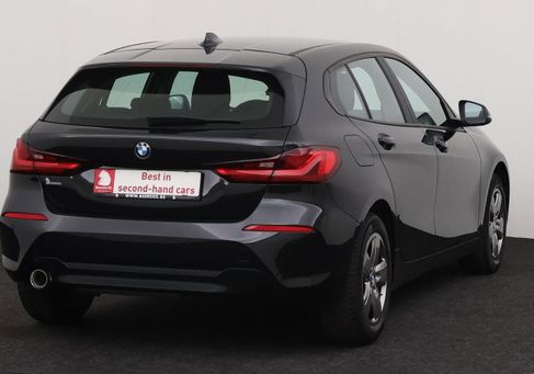 BMW 1 Serija, 2021