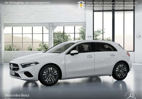 Mercedes-Benz A 250, 2026