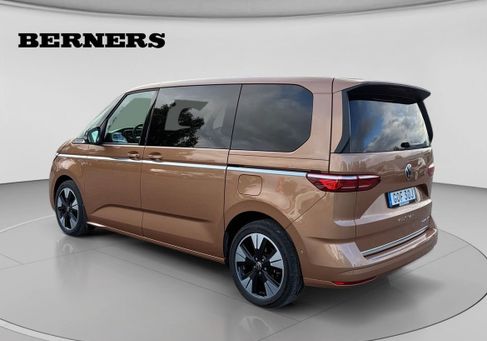 Volkswagen Multivan, 2025 3