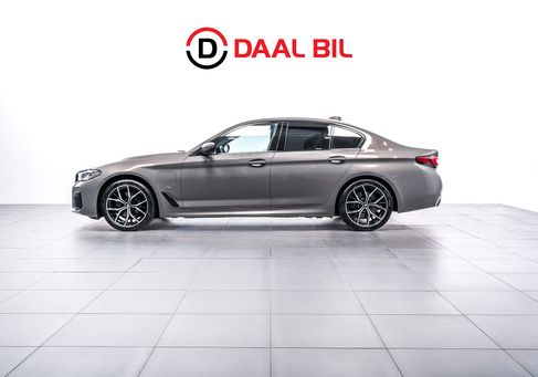 BMW 530, 2021