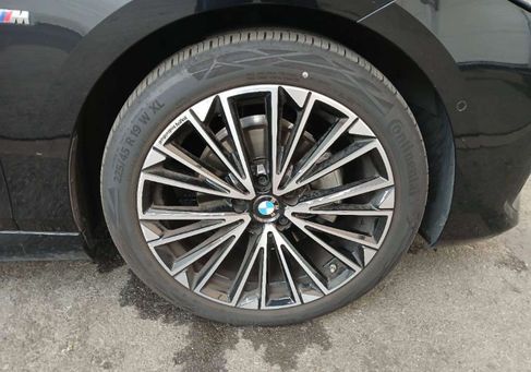 BMW 218, 2025 3