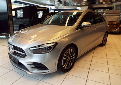Mercedes-Benz B 180, 2024