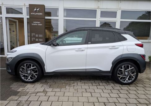Hyundai Kona, 2021 3