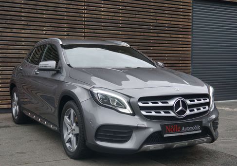 Mercedes-Benz GLA 180, 2019 3