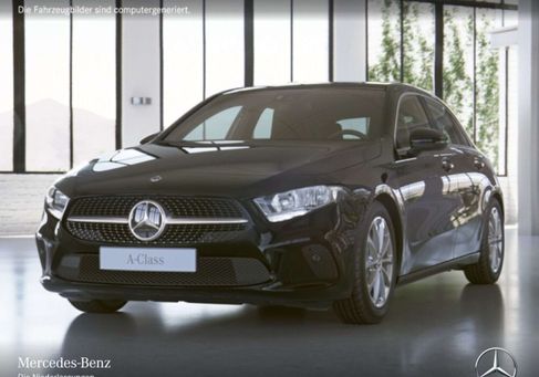Mercedes-Benz A 250, 2023