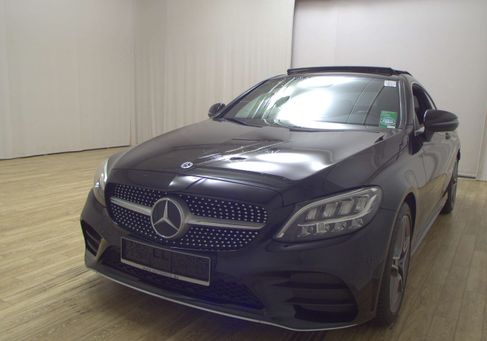 Mercedes-Benz C 180, 2022
