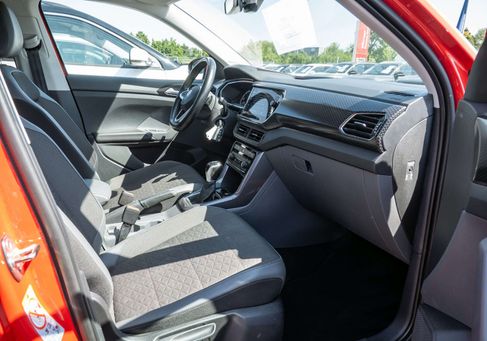 Volkswagen T-Cross, 2020