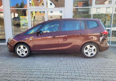 Opel Zafira, 2018