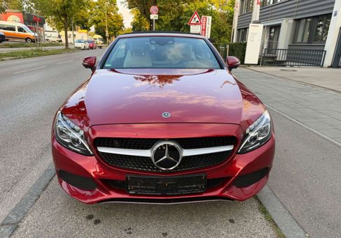 Mercedes-Benz C 300, 2018 2
