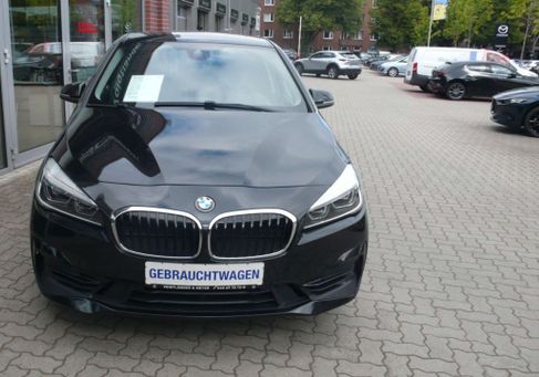 BMW 225, 2019