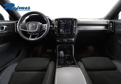 Volvo XC40, 2022