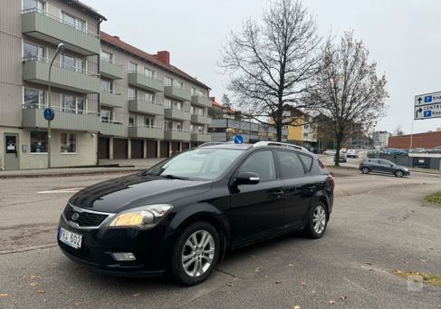 Kia Cee&#039;d Sportswagon, 2010