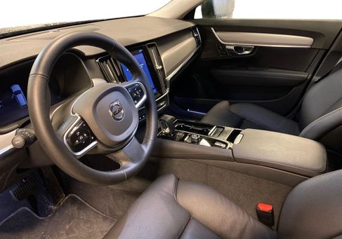 Volvo V90, 2026