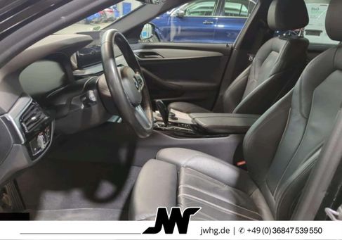 BMW 530, 2021 3