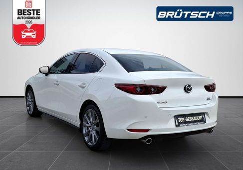 Mazda 3, 2025