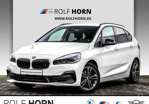 BMW 218, 2020