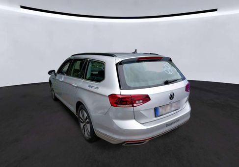 Volkswagen Passat Variant, 2021 3