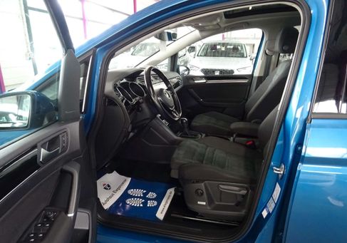 Volkswagen Touran, 2022