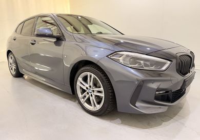 BMW 118, 2021