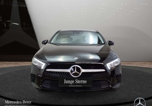 Mercedes-Benz A 250, 2023