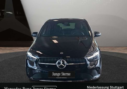 Mercedes-Benz B 180, 2026