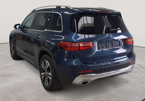 Mercedes-Benz GLB 200, 2023