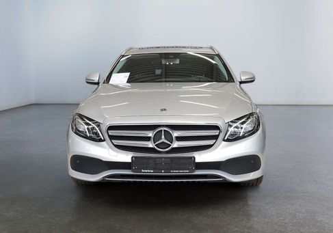 Mercedes-Benz E 200, 2018 2