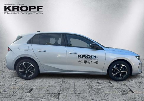 Opel Astra, 2025