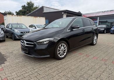 Mercedes-Benz B 200, 2021