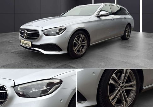 Mercedes-Benz E 200, 2022