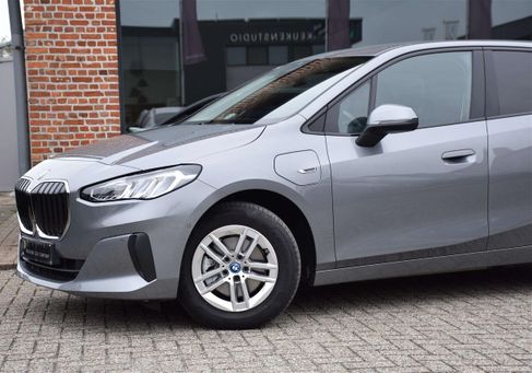 BMW 2 Serija, 2023 2