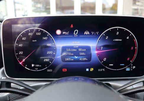 Mercedes-Benz C 220, 2023