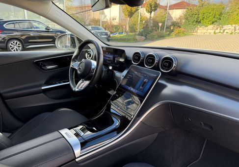 Mercedes-Benz C 220, 2023