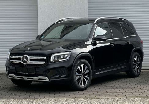 Mercedes-Benz GLB 180, 2022