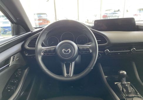 Mazda 3, 2025