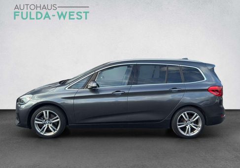BMW 220, 2019 3