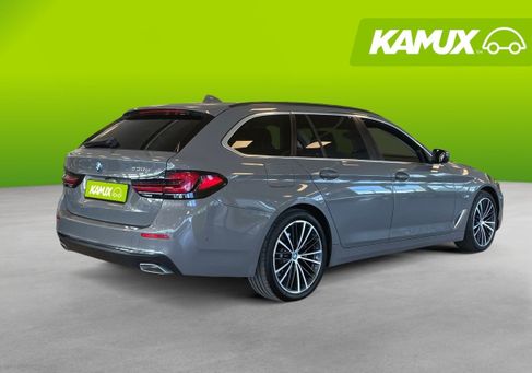 BMW 530, 2022 3