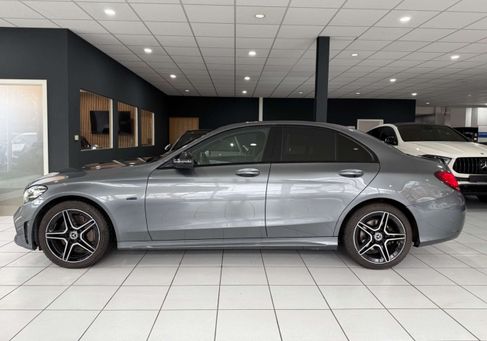 Mercedes-Benz C 300, 2021