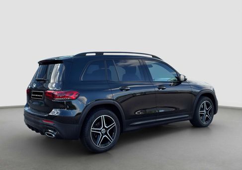 Mercedes-Benz GLB 200, 2020