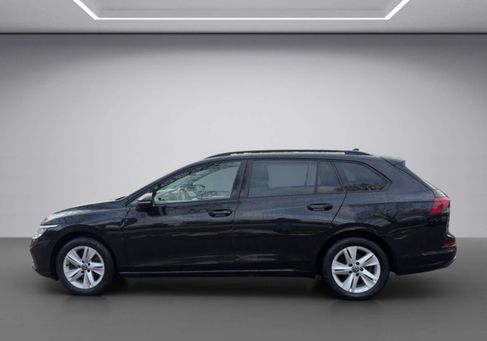 Volkswagen Golf, 2022 3