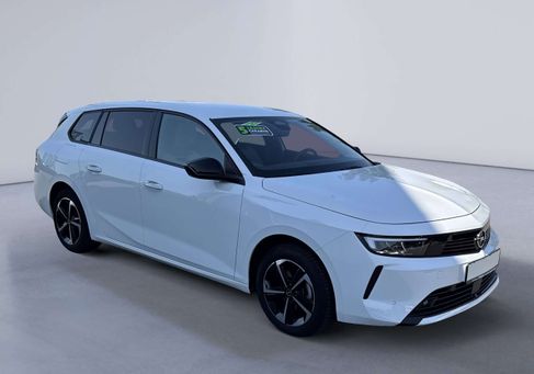 Opel Astra, 2024