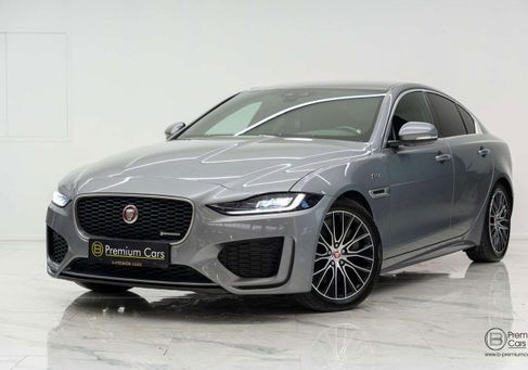 Jaguar XE, 2020