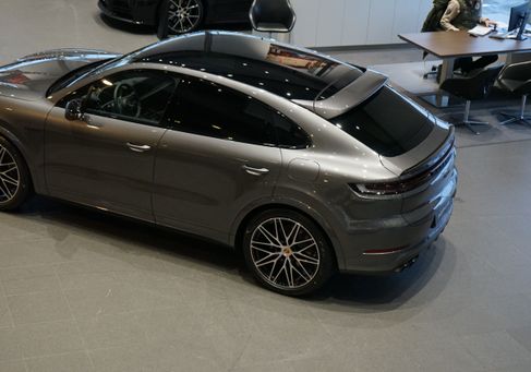 Porsche Cayenne, 2026