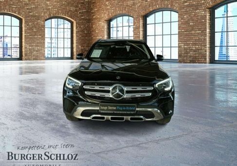 Mercedes-Benz GLC 300, 2020
