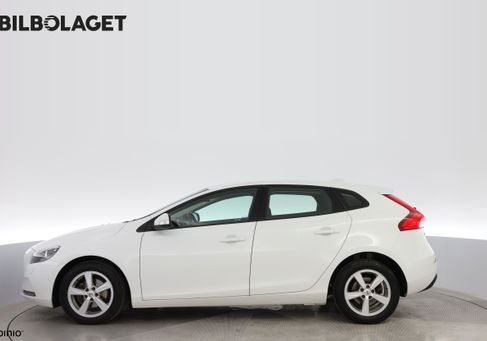 Volvo V40, 2018