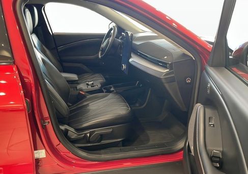 Ford Mustang Mach-E, 2021