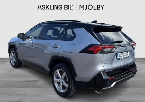 Toyota RAV 4, 2024 2