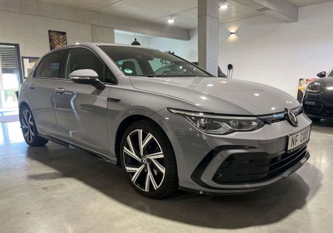 Volkswagen Golf, 2020