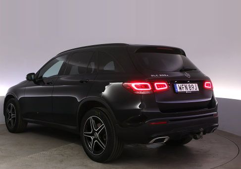 Mercedes-Benz GLC 300, 2022