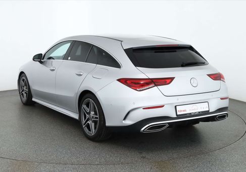 Mercedes-Benz CLA 200, 2022